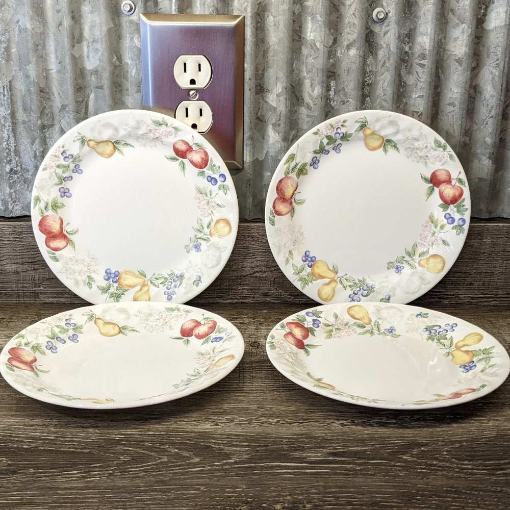 CORELLE SWIRL "CHUTNEY" FRUIT PATTERN SET OF (4) Salad/Bread/Dessert PLATES USA